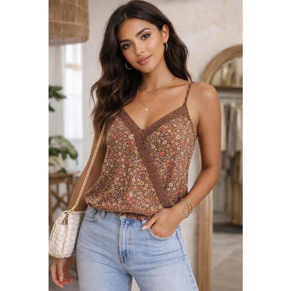 NWT Pink Rose Floral Cami Top Brown Boho Lace Trim V-Neck A13